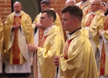 Święcenia kapłańskie w katedrze elbląskiej