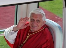 Módlmy się za papieża seniora Benedykta
