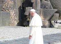 Papież o Międzynarodowym Dniu Pamięci o Ofiarach Holokaustu: Pamięć jest wyrazem człowieczeństwa