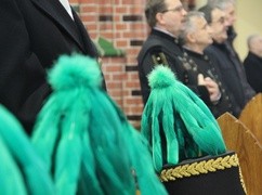 Ruda Śląska-Bielszowice. Abp senior Wiktor Skworc: Budujcie swoją przyszłość na skale!