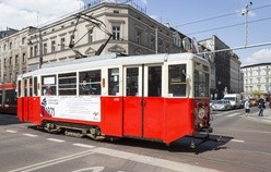 Papież pojedzie na Błonia tramwajem