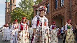 Sześć dni u Matki Piekarskiej