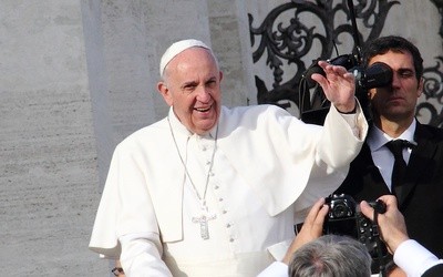 Wracają audiencje generalne papieża, ale nadal bez wiernych