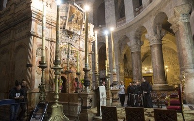 W Bazylice Bożego Grobu w Jerozolimie