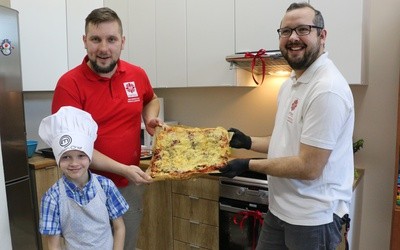 Caritas przygotowuje rocznie ponad 3 miliony posiłków, łączy to ze strategią przeciwdziałania marnowaniu żywności