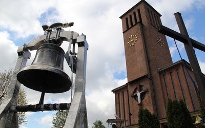 Prezydium Episkopatu prosi, by 11 listopada w kościołach zabiły dzwony  