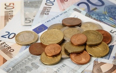 Gdybiedni z trudem wiążą koniec z końcem....