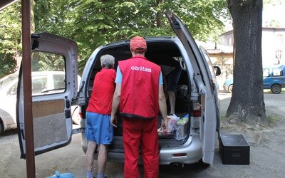 Caritas dla poszkodowanych koronawirusem