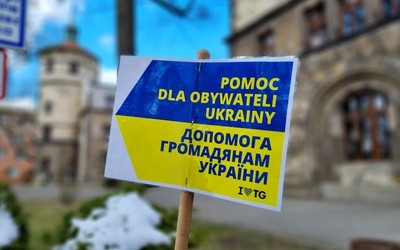 Kościół w Polsce pomaga Ukrainie - roczny bilans wsparcia