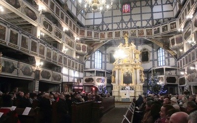 Synod Kościoła Ewangelicko-Augsburskiego w Polsce dopuścił ordynację kobiet na księży