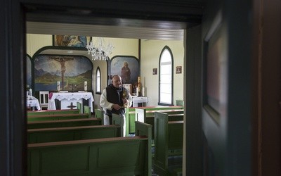 Norwegowie częściej chrzczą w Kościele katolickim