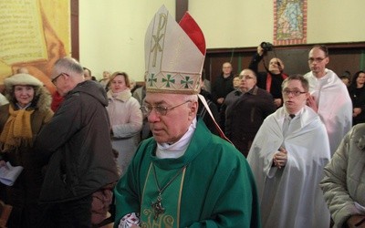 Rzecznik Episkopatu: Abp Lenga nie reprezentuje Kościoła w Polsce