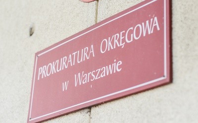 Warszawska prokuratura bada, czy naruszono nietykalność cielesną dwóch posłów PiS