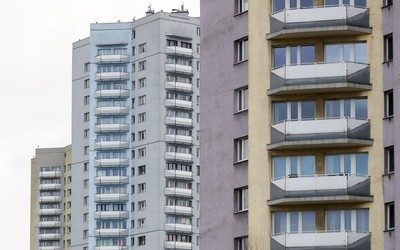"Rzeczpospolita":  Bez wsparcia rządu opłaty za mieszkanie mogą wkrótce poszybować w górę