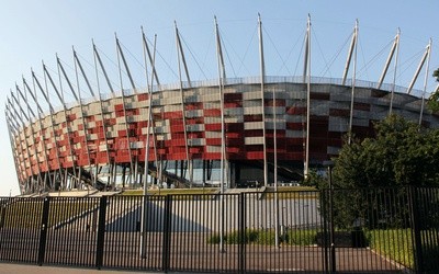 Na Stadionie Narodowym powstaje szpital polowy