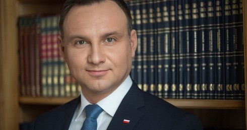 Połowa badanych deklaruje głosowanie na Andrzeja Dudę