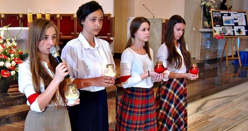 Laureaci płońskiego konkursu na koncercie galowym w kościele parafialnym św. Maksymiliana Marii Kolbego