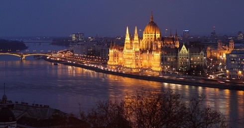 Budapeszt: Nie będzie prawnego uznania „nowej” tożsamości osób zmieniających płeć