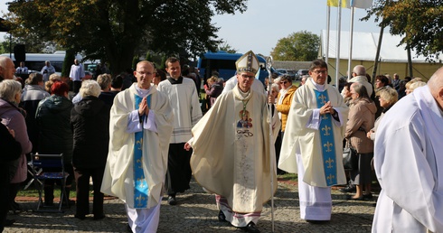 Smardzewo. Różańcowa armia