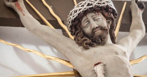 Nie ma mowy o prozelityzmie. 320 dorosłych przyjęło chrzest