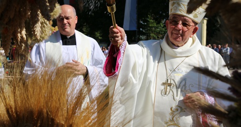 Bp Marcinkowski w Koziebrodach: Tu jest mała Częstochowa