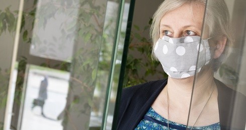 Instytut Pasteura: Potrzebna odporność u 70 proc. populacji, by uniknąć II fali epidemii