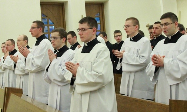 Episkopat przyjmie zreformowane zasady formacji alumnów w seminariach duchownych 