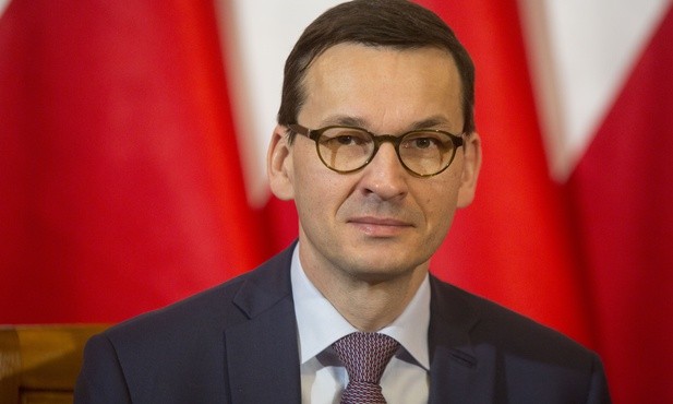  Premier odpowiada na apel abp Gądeckiego 