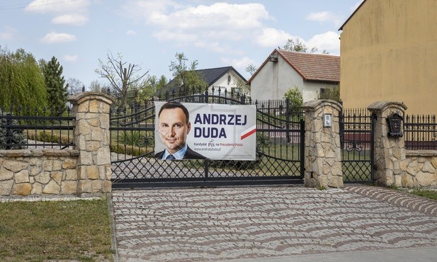 Prawie połowa Polaków zadowolonych z wyników wyborów prezydenckich