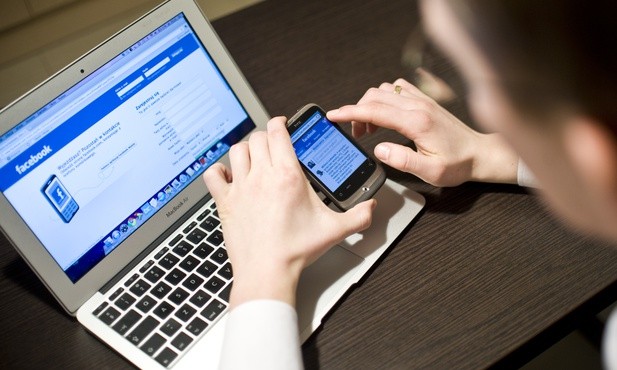 Facebook testuje wirtualnego asystenta