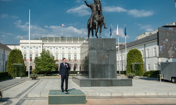 BBN: Informacje, w których posiadaniu jest obecnie prezydent nie uzasadniają podjęcia decyzji personalnych w dowództwie Wojska Polskiego