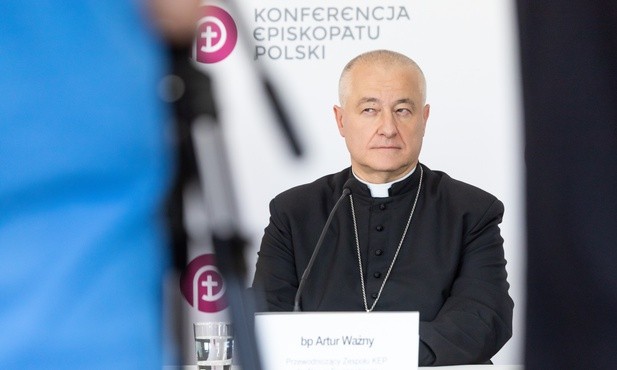 Sosnowiec: skrzywdzeni odpowiedzieli na zaproszenie bp. Ważnego. Na spotkaniu pojawił się również bp Oder