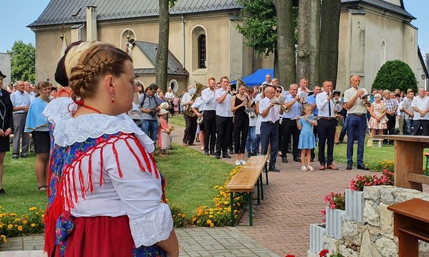 Lubecko. "Kult Matki Bożej w tym miejscu jest żywy, autentyczny"