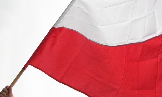 Na znak wdzięczności ulicami Kijowa maszerowano z flagą Ukrainy i Polski