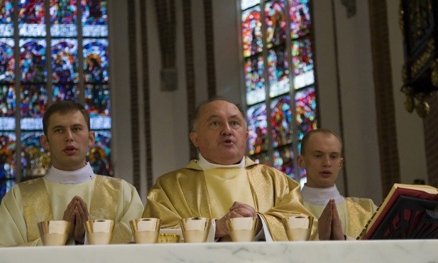 Rozpoczęły się warszawskie uroczystości Bożego Ciała