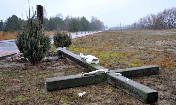 Biskupi stanowczo o profanacjach: Potrzeba zdecydowanej reakcji