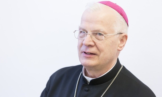 Abp Michalik: Zdrowy feminizm jest zawsze obecny w Kościele 