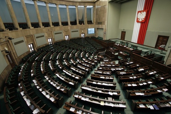 Sejm przyjął budżet na 2022 r.
