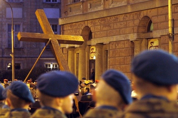 W Wielki Piątek odbędzie się centralna droga krzyżowa w Warszawie w intencji pokoju w Ukrainie