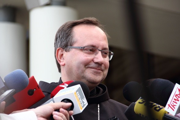 bp Damian Muskus