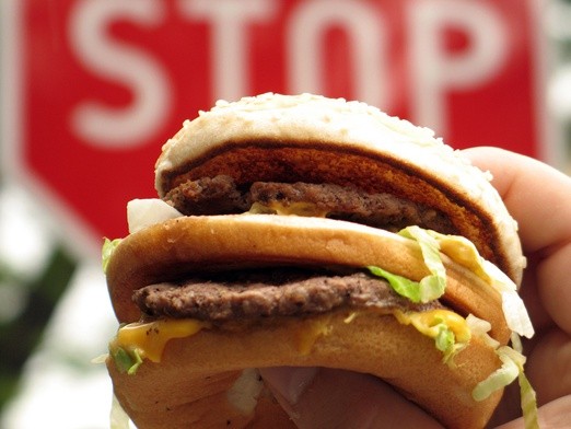 Wielka demonstracja w fast-foodach