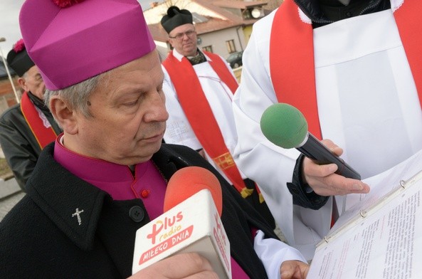 In vitro to brak zrozumienia dla godności