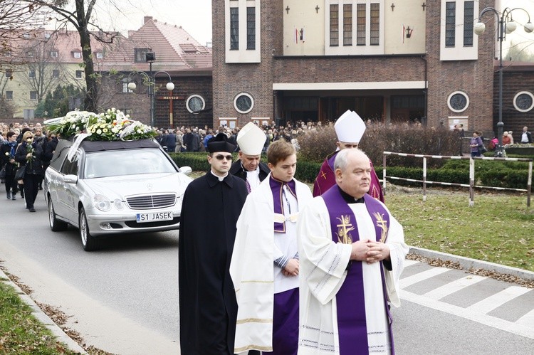 Pogrzeb śp. ks. Piotra Lewandowskiego