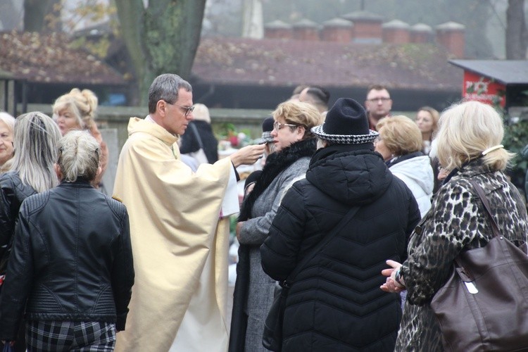 Płock. Uroczystość Wszystkich Świętych