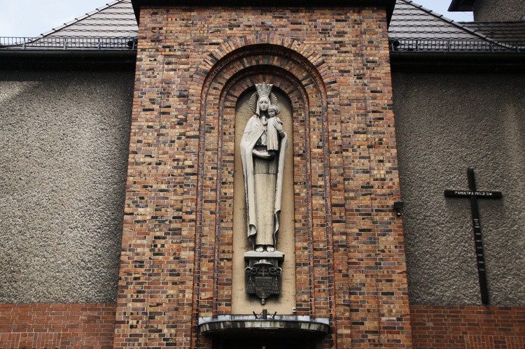 Kościół św. Alberta Wielkiego w Gliwicach - fotogaleria