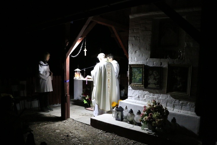 Sońsk - Łopacin. Nocna Droga Krzyżowa i Msza św. w pustelni