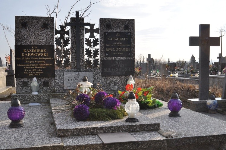Cmentarz w Lekowie