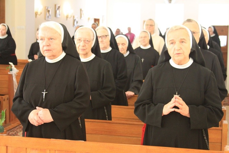 Płock. Jubileusze zakonne u sióstr pasjonistek