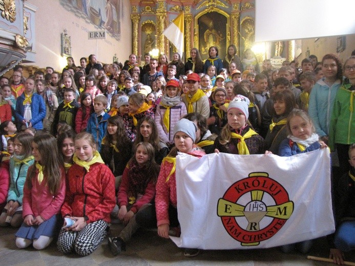 Eucharystyczny Ruch Młodych w Przasnyszu i Rostkowie