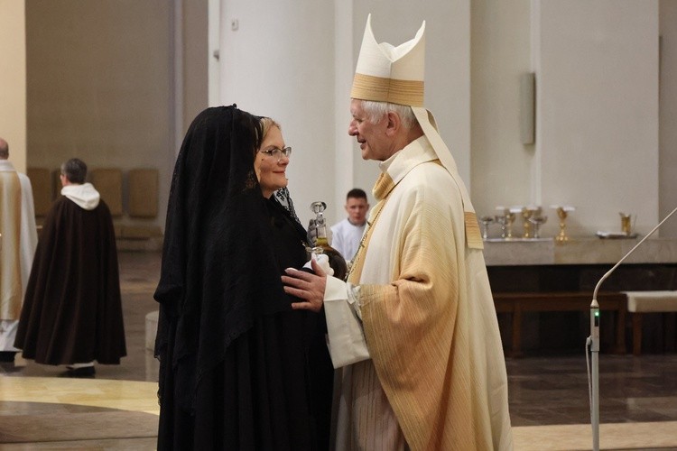 Msza Krzyżma w katedrze Chrystusa Króla cz.2